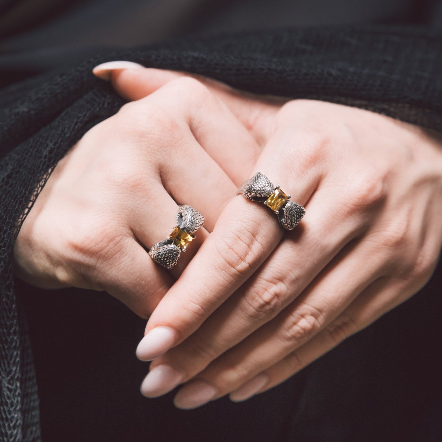 Anello Anfisbena Citrino - adunajewels.com