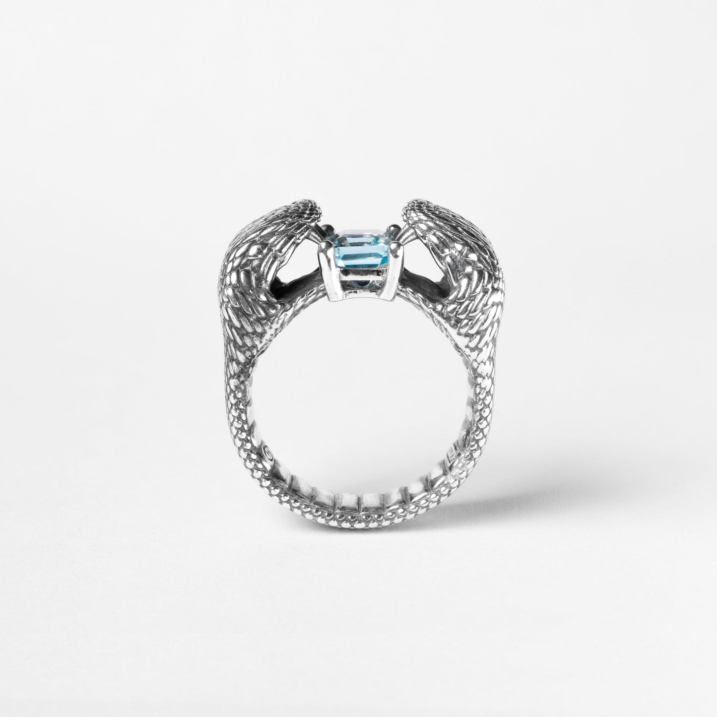 Anello Anfisbena Sky Topaz - adunajewels.com