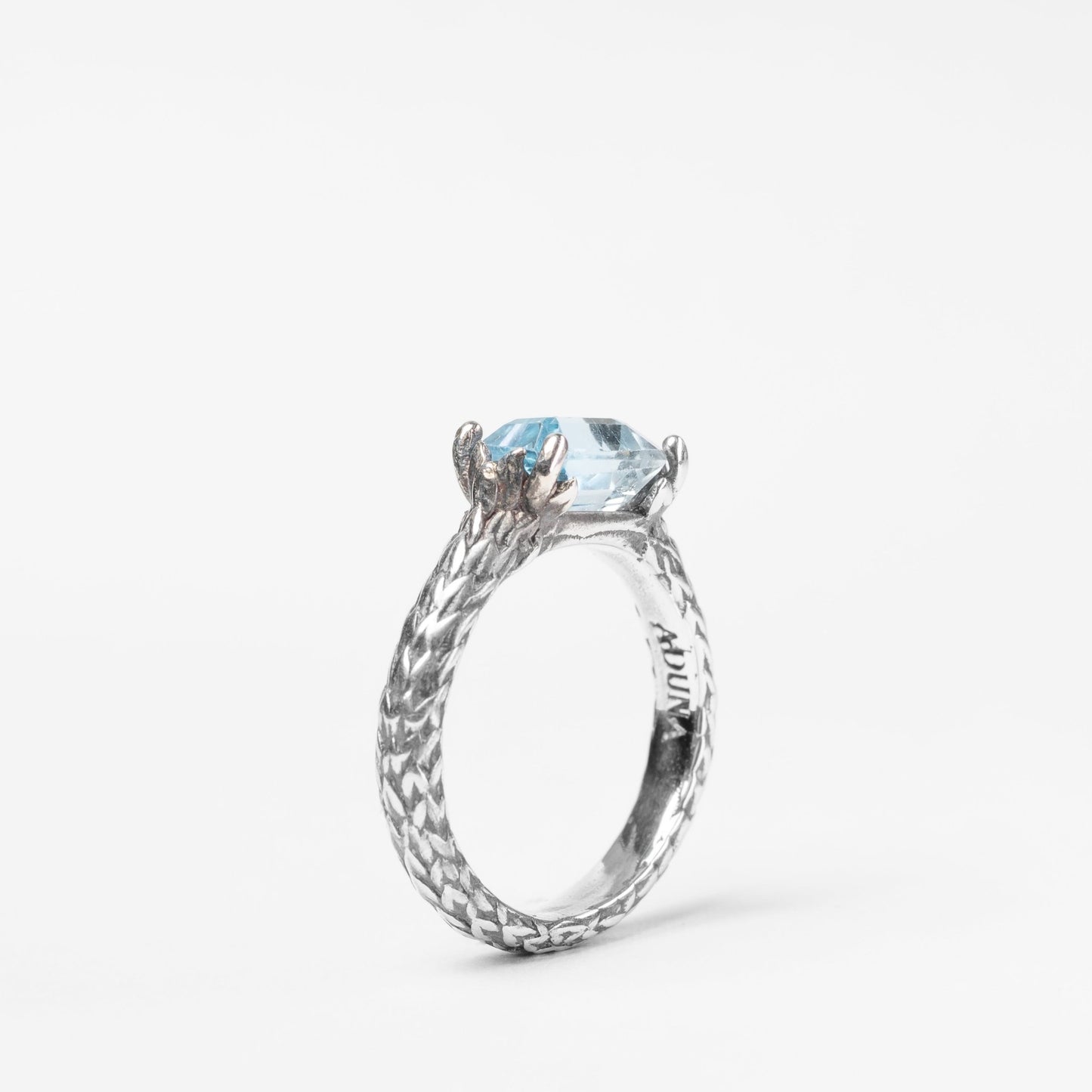 Anello Laurus Sky Topaz - adunajewels.com