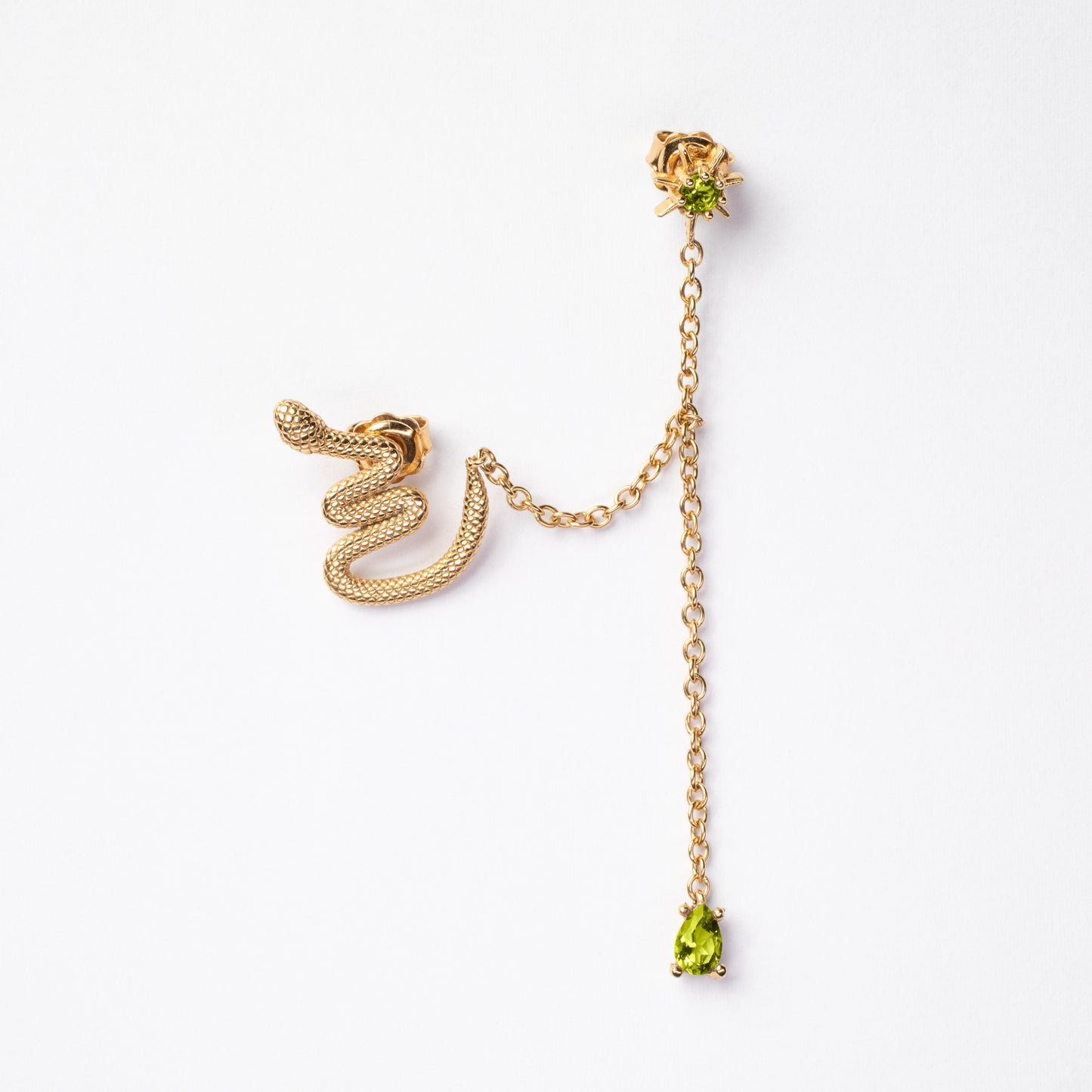 Stilla Vitae - Orecchino pendente con pietra peridot