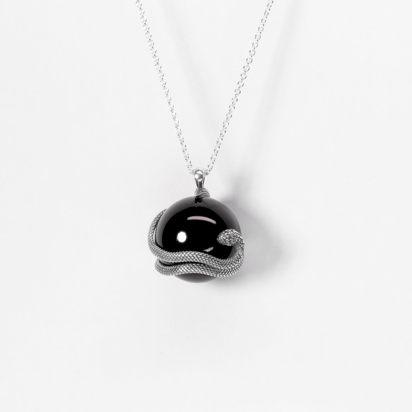 Sphera - Pendant with onyx necklace