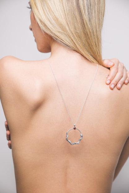 Circulus - Garnet stone necklace pendant
