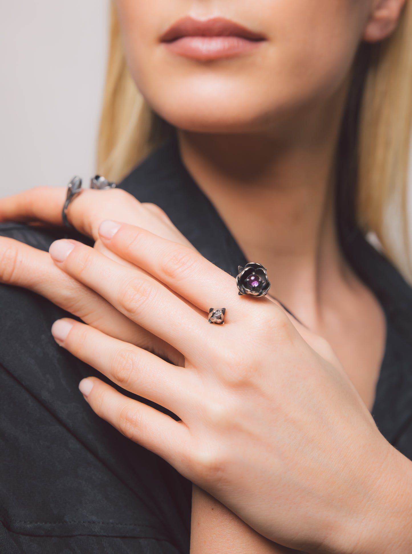 Tulip - Tulip ring with amethyst stone